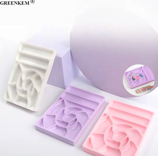 Multi Grid Plastic Nail Palette