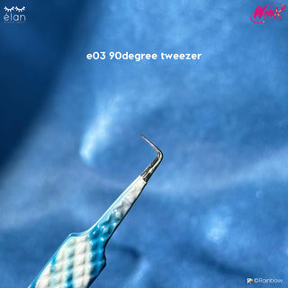 Elan ICY's Frostbite Volume Tweezer