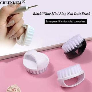 Ring Dust Nail Brush